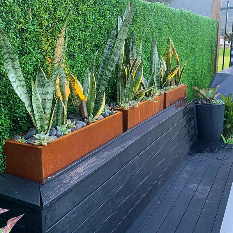 18489 Cafe rectangular planter lifestyle credit: @bostondesignco